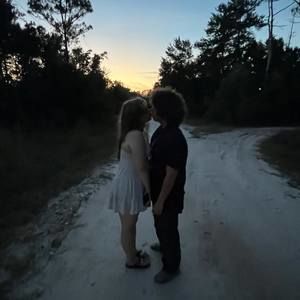 Meet your Posher, Leeah